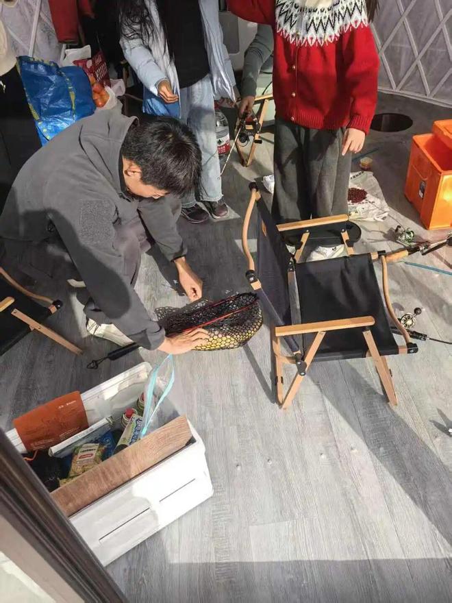 娃找到 20℃ 的「春天」九游会大风降温的北京我们带(图5)